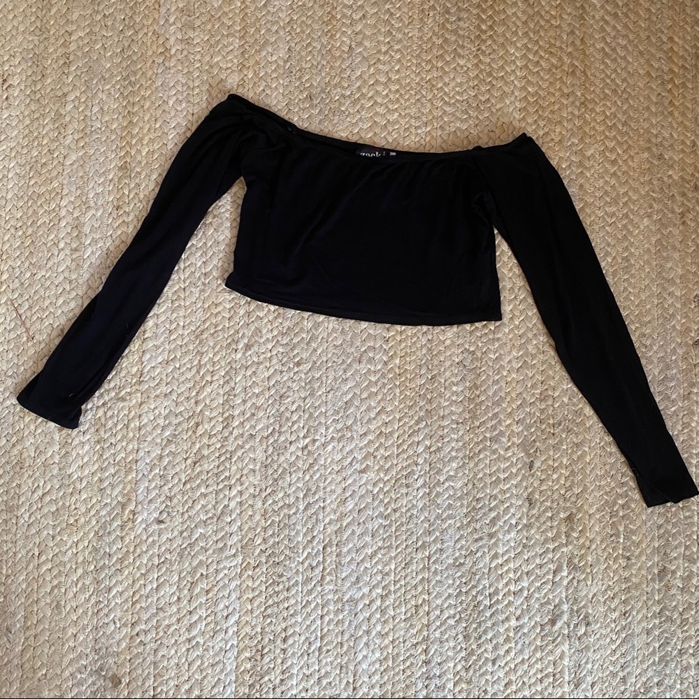 Off The Shoulder Black Long Sleeve Crop Top